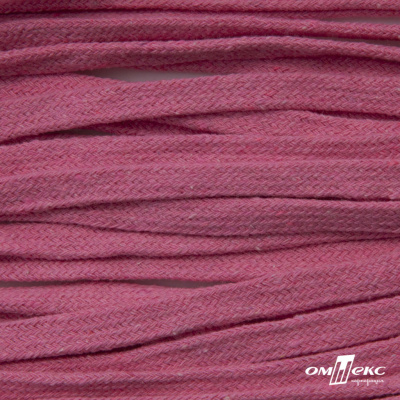Шнур плетеный d-8 мм плоский, 70% хлопок 30% полиэстер, уп.85+/-1 м, цв.1029-розовый - купить в Кемерово. Цена: 735 руб.